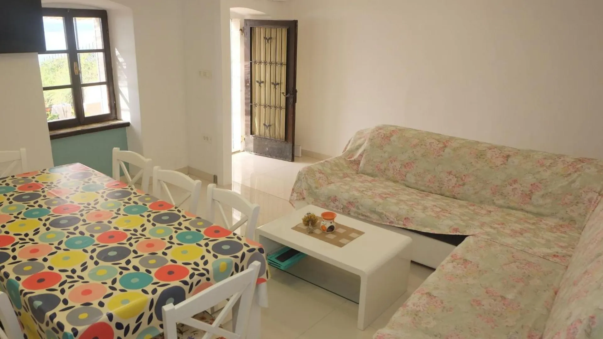 Spacious Holiday Home With Terrace Crikvenica