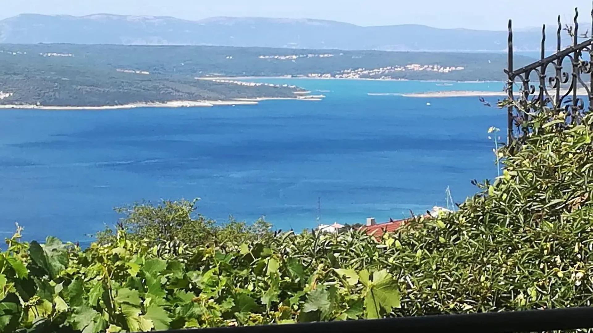 Spacious Holiday Home With Terrace Crikvenica